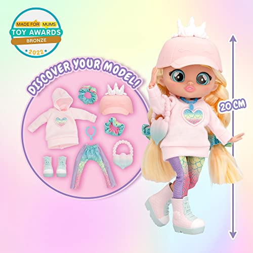 Preview image 3rd product image for BFF Stella Fashion Doll: 9 Surprises, Outfit and Accessories - Ages 4+ - BachcheCompany.com